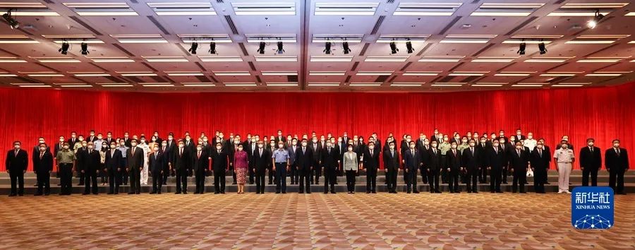 樊軍應(yīng)邀參加香港回歸25周年系列活動 受到習(xí)近平主席接見